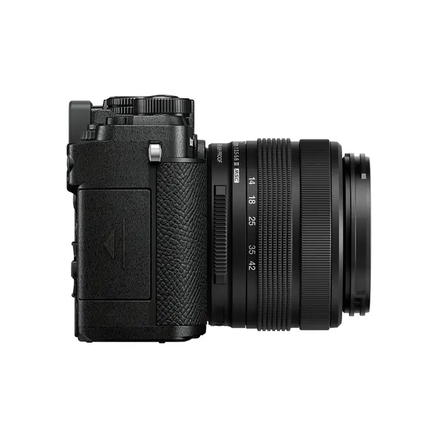 OM SYSTEM PEN Black Kit Med M.Zuiko 14-42mm f/3.5-5.6 III 