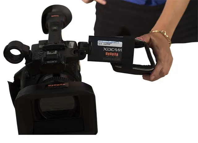 Orca Hood OR-52 LCD Hood Canon C-100 
