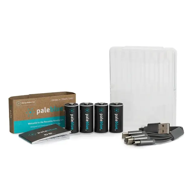 Pale Blue CR123 Oppladbare Batterier 4-pack med USB-C ladekabel 