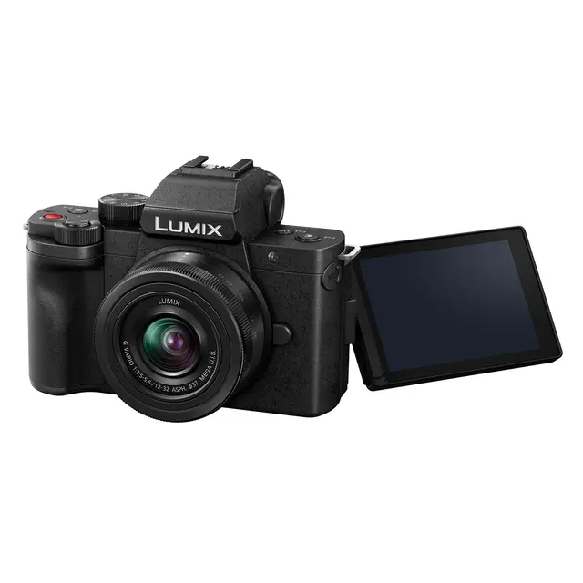 Panasonic Lumix G100D + 12-32mm 