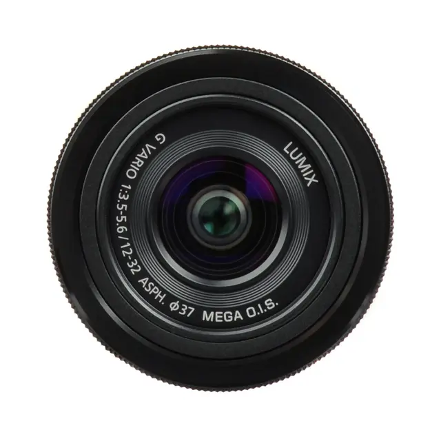 Panasonic Lumix G100D + 12-32mm 