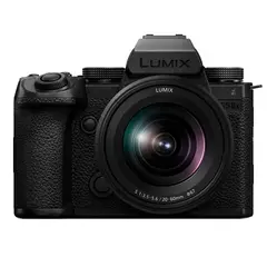 Panasonic Lumix S5 IIx +20-60mm f3.5-5.6 24,2 MP. Fasehybrid autofokus. Aktiv IS