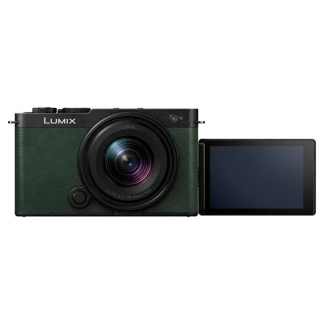 Panasonic Lumix S9 Dark Olive Kit Med Lumix S 18-40mm f/4.5-6.3 