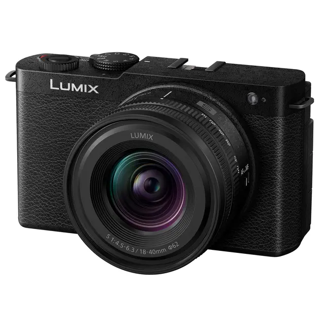 Panasonic Lumix S9 Jet Black Kit Med Lumix S 18-40mm f/4.5-6.3 