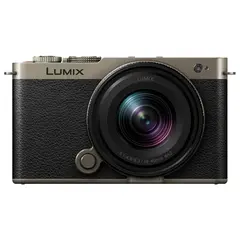 Panasonic Lumix S9 Titanium/Black Kit Med 18-40mm f/4.5-6.3