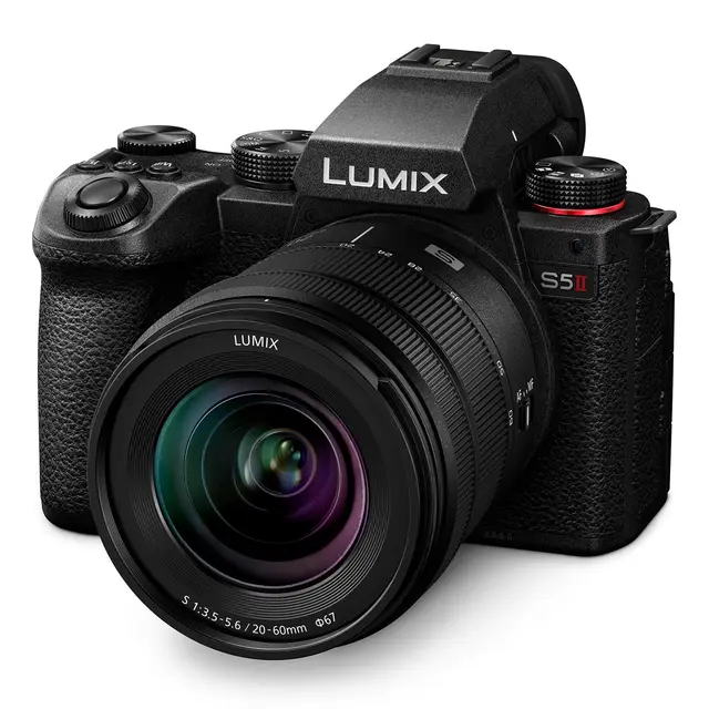 Panasonic Lumix S5 II 20-60mm f/3.5-5.6 + Lumix S 50mm f/1.8 