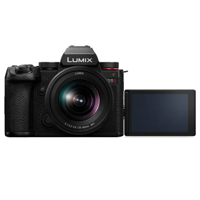 Panasonic Lumix S5 II 20-60mm f/3.5-5.6 + Lumix S 50mm f/1.8 
