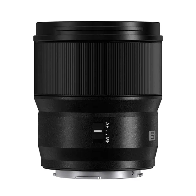 Panasonic Lumix S 35mm f/1.8 L-Mount 