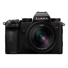 Panasonic Lumix S 35mm f/1.8 L-Mount
