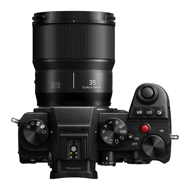 Panasonic Lumix S 35mm f/1.8 L-Mount 