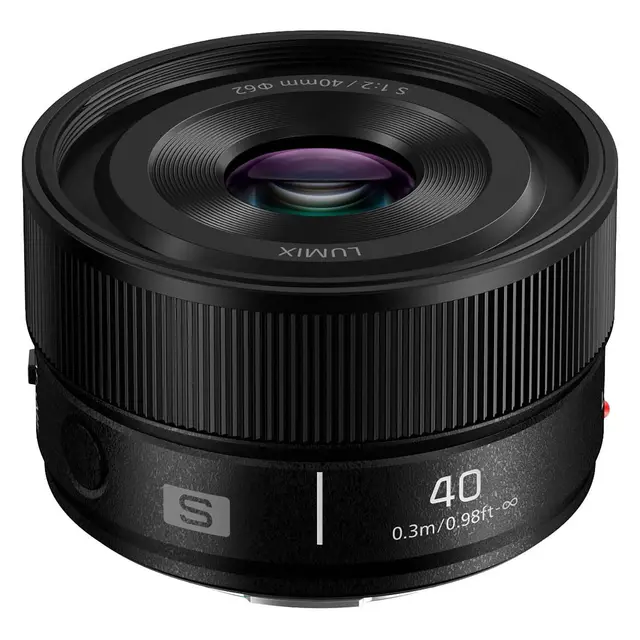 Panasonic Lumix S 40mm f/2.0 