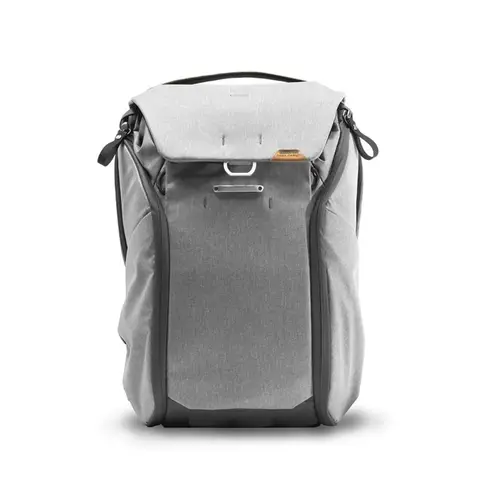 Peak Design Everyday Backpack V2 20L Fotoryggsekk. Farge Ash/Lys gr&#229;