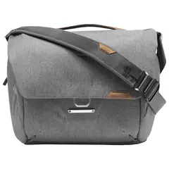 Peak Design Everyday Messenger v2 13L 13 Liter. Ash. Lys Gr&#229; fotobag