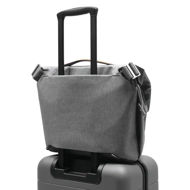 Peak Design Everyday Messenger v2 13L 13 Liter. Ash. Lys Grå fotobag 
