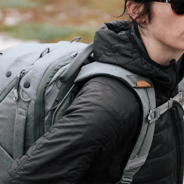 Peak Design Travel Backpack 45L Sage Allsidig reisebag/sekk for foto og tur 