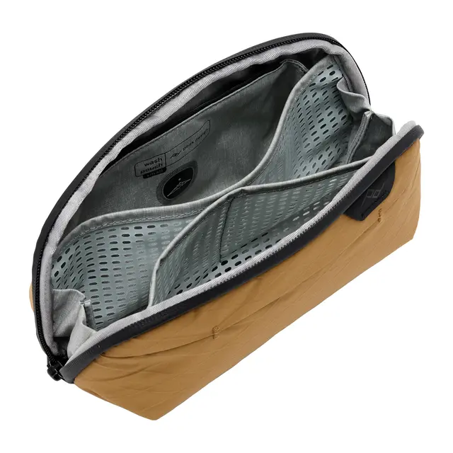 Peak Design Wash Pouch Small Coyote Liten toalettmappe 