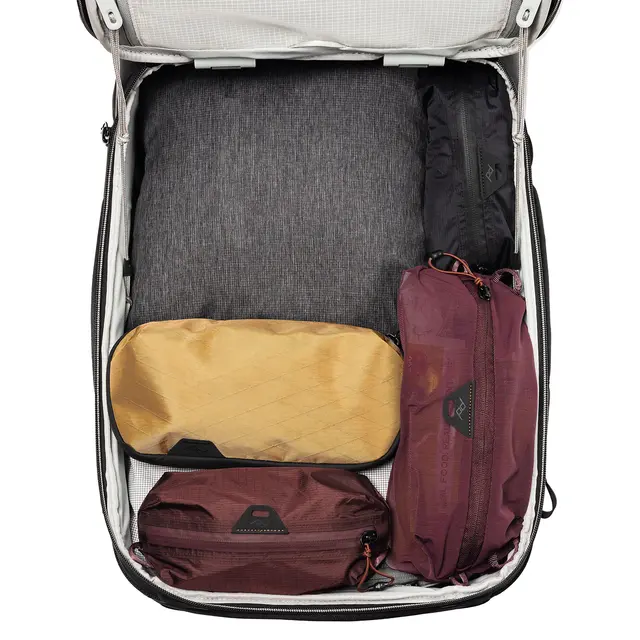 Peak Design Roller Pro Carry-On Eclipse Trillekoffert. Burgunder 