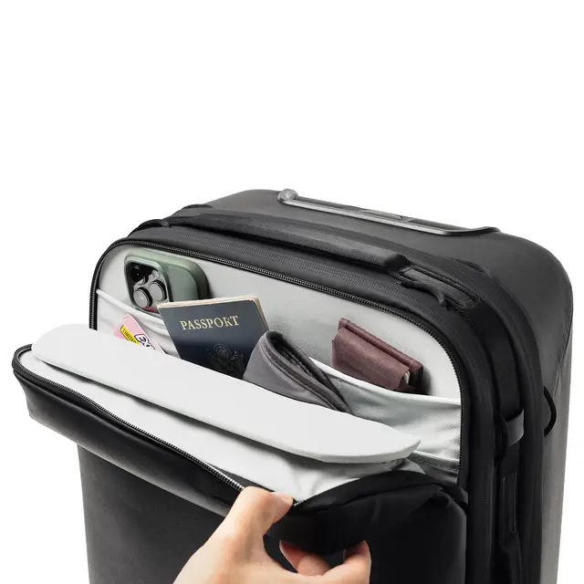 Peak Design Roller Pro Carry-On Eclipse Trillekoffert. Burgunder 