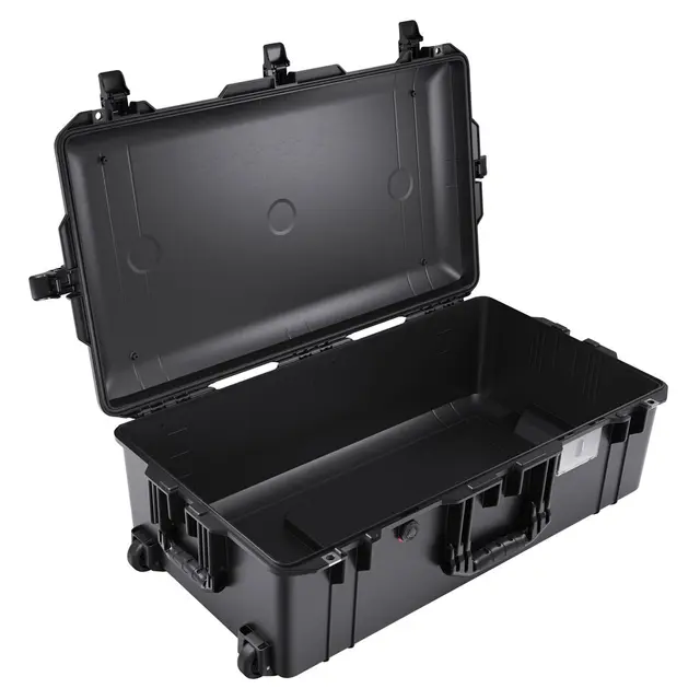 Peli™ Air Case 1615 PTZ 3 x Canon CR-N300 PTZ + 1 x IP-R100 