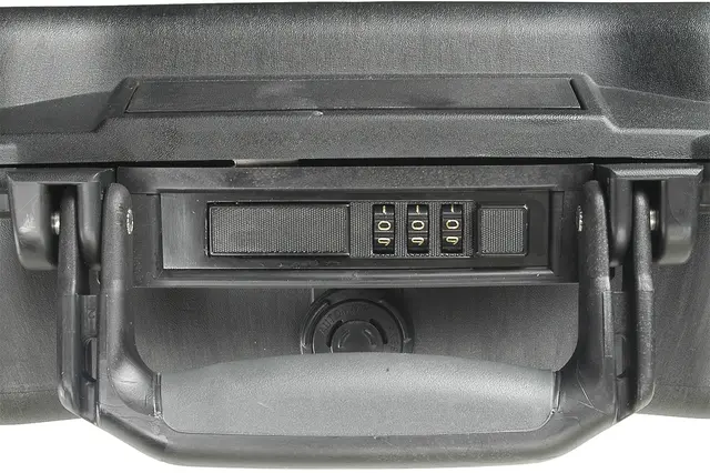 Peli™ 1495 Protector Case m/skum, sort Innv. mål: 479x333x97 mm 