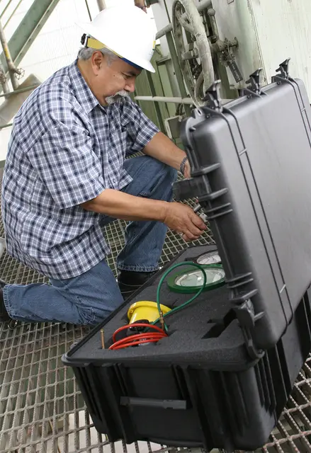 Peli™ 1630 Protector Case m/skum, sort Innv. mål: 703x533x394 mm 