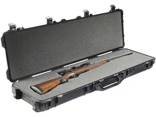 Peli™ 1750 Protector Case m/skum, sort Innv. mål: 1283x341x133 mm