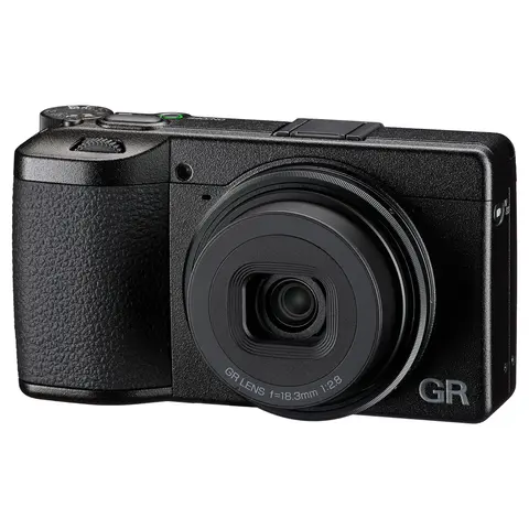 Ricoh GR IV