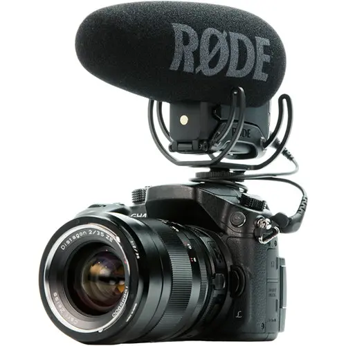 Røde VideoMic PRO+ & Røde DeadCat Kompakt retningsstyrt "on camera" mic 