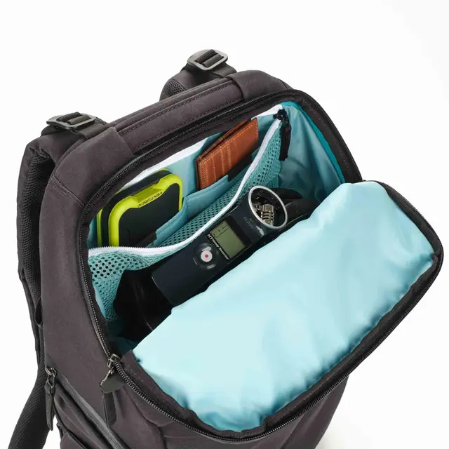 Shimoda Urban Explore 30 Anthracite 30L. Med Core Unit 