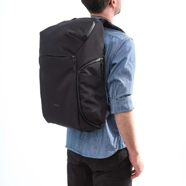 Shimoda Urban Explore 30 Anthracite 30L. Med Core Unit 