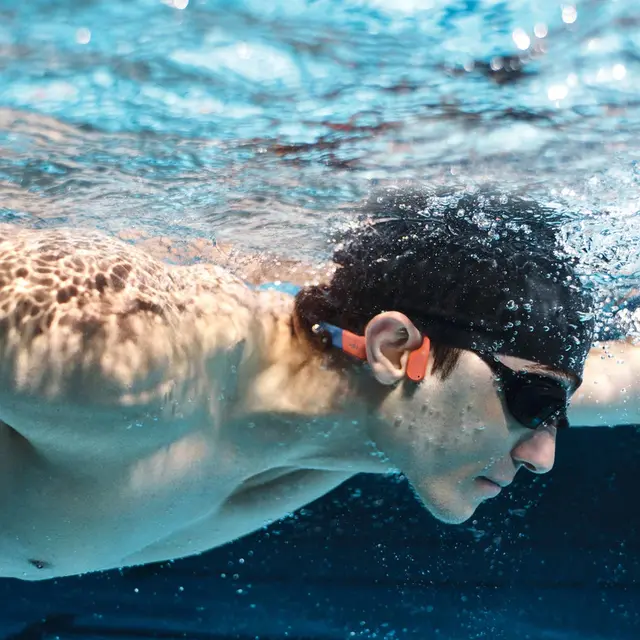 Shokz OpenSwim Pro Red 