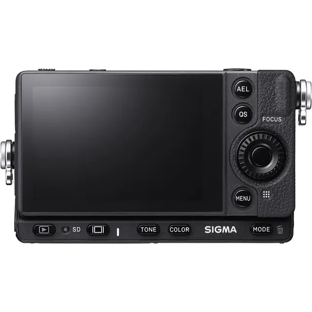 Sigma fp kamerahus + 45mm f/2.8 DG DN 24mp kamera og 45mm optikk 