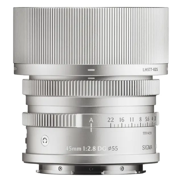 Sigma 45mm f/2.8 DG Contemporary Silver L-Mount. Sølv 