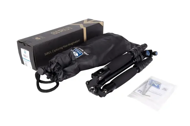 Sirui Traveler 5A Tripod Reisestativ med kulehode. Arca Swiss 