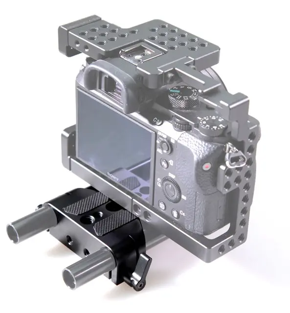 SmallRig 1674 Baseplate med 15mm Rod Clamp 