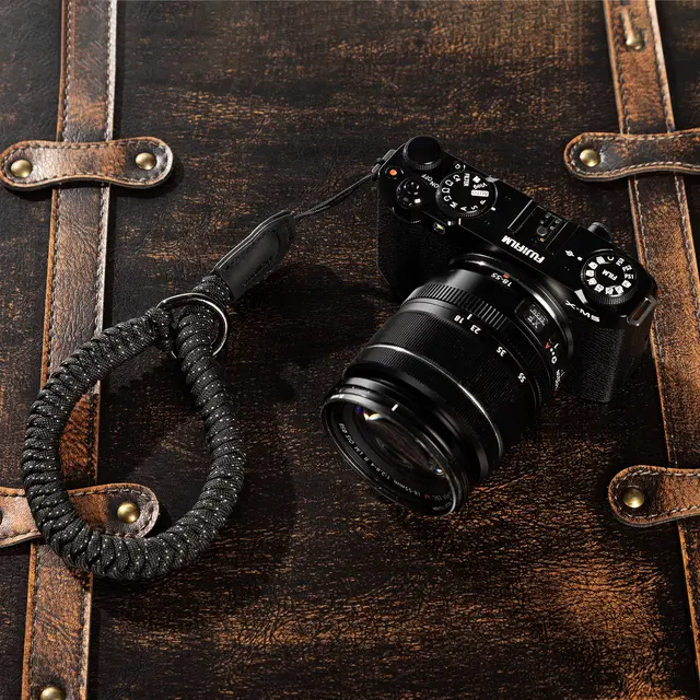 SmallRig 4881 Braided Wrist Strap Black 