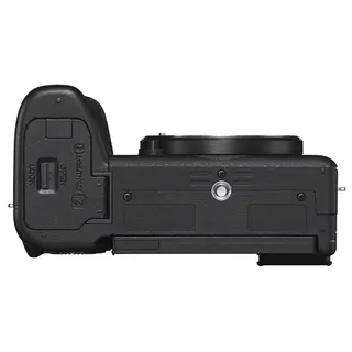 Sony A6700 m/16-50mm f/3.5-5.6 OSS 26 MP. APS-C