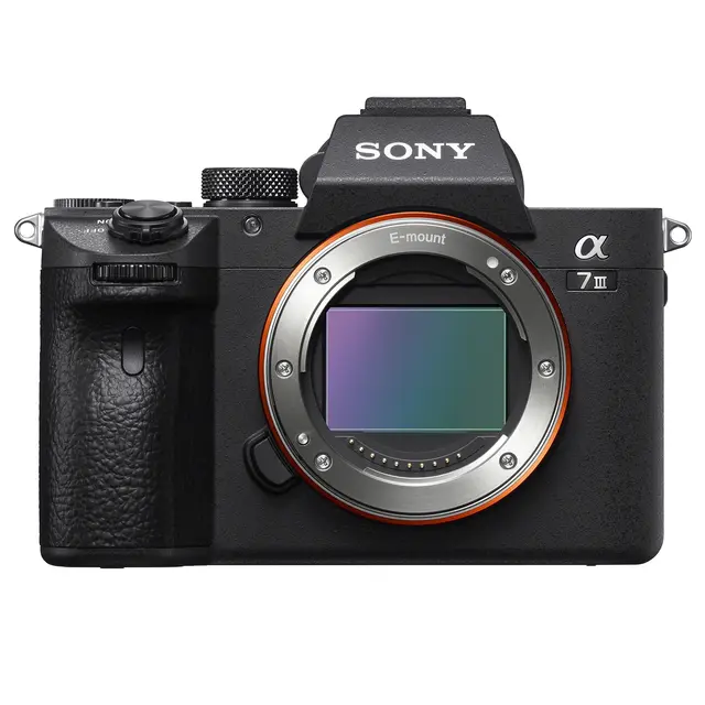 Sony A7 III Kit FE 28-70mm f/3.5-5.6 OSS Kamerapakke med objektiv 