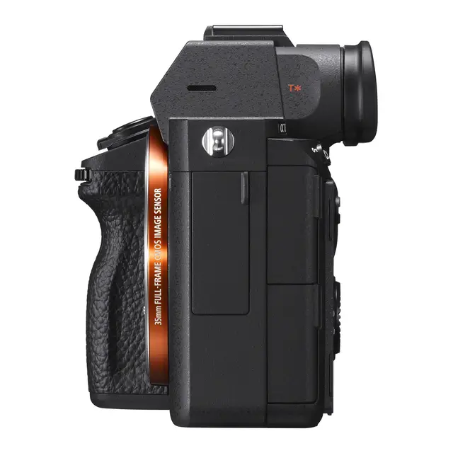 Sony A7 III Kit FE 28-70mm f/3.5-5.6 OSS Kamerapakke med objektiv 