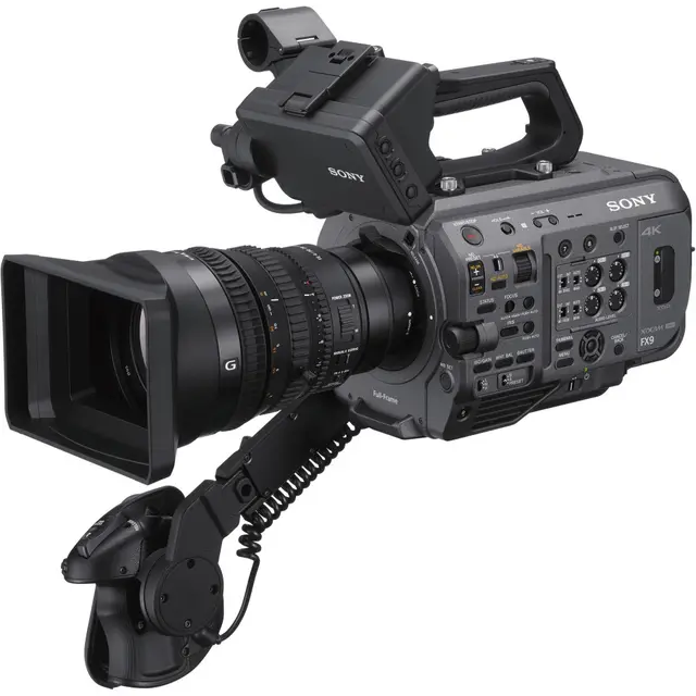 Sony PXW-FX9K Med FE 28-135mm f/4 Fullframe 35mm 4K med Powerzoom objektiv 