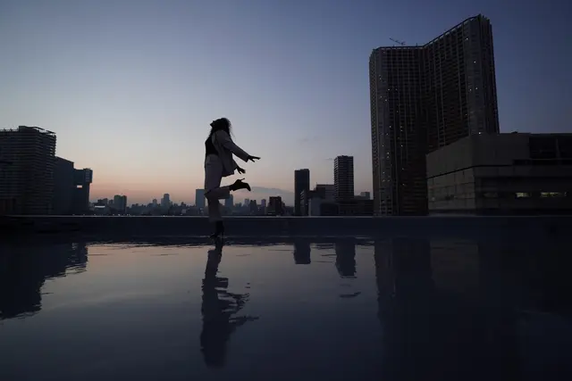 Sony E 11mm f/1.8 E-Mount. APS-C 