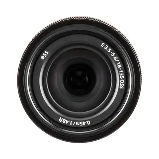 Sony E 18-135mm f/3.5-5.6 OSS E-Mount APS-C. Ø62mm
