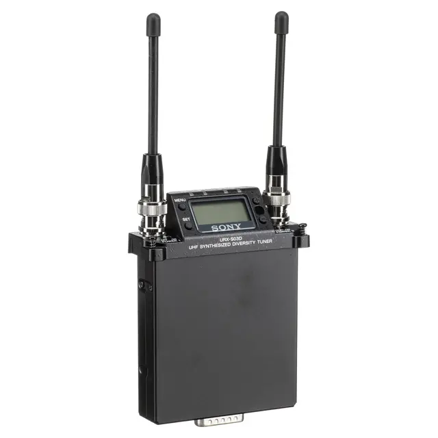 Sony URX-S03D/K33 Dual Channel Dual-Channel Slot-In Mottager 