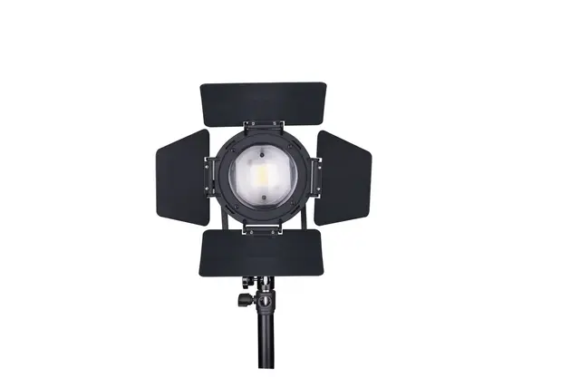 SWIT FL-C60D 60W LED Spotlight 25000 lux, V-Mount, DMX 2700-8000K 