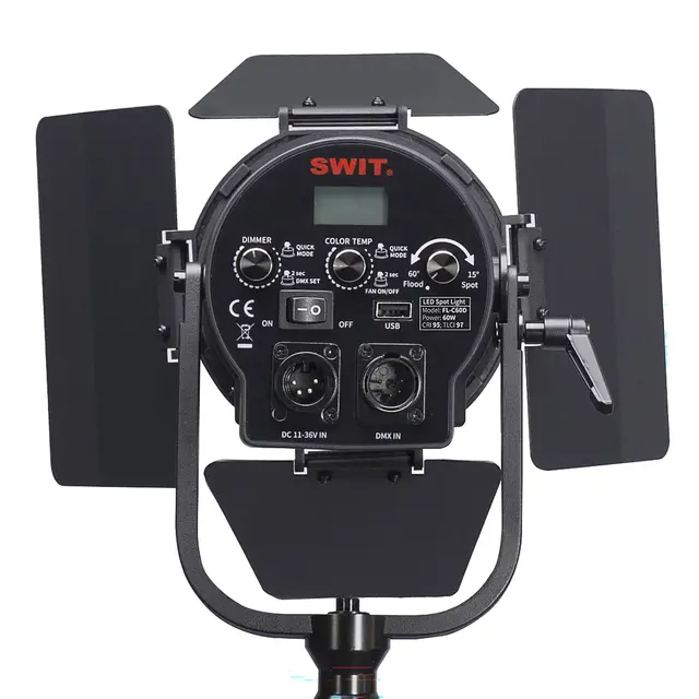 SWIT FL-C60D 3x 60W LED Spotlight Kit 3-pk med stativer og bag 