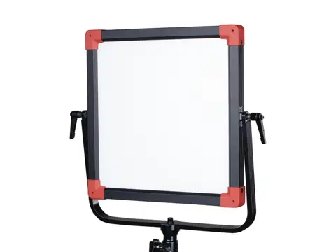 SWIT PL-E60 3KIT - LED panellamper 3 lamper og stativer i bag 