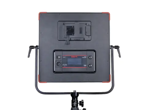 SWIT PL-E60 3KIT - LED panellamper 3 lamper og stativer i bag 