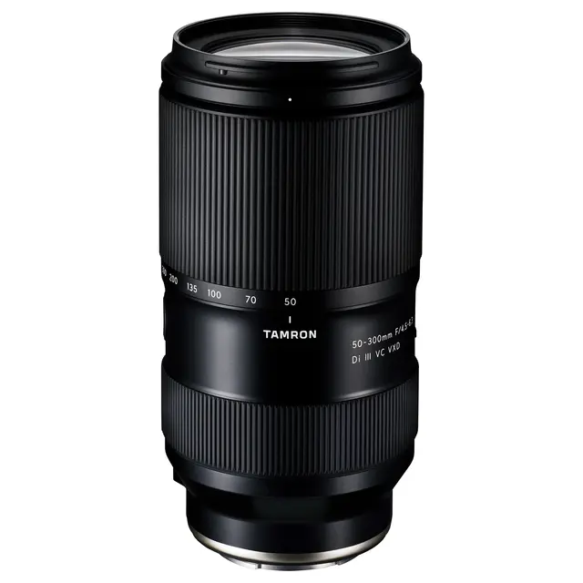 Tamron 50-300mm f/4.5-6.3 Di III VC VXD Sony E 