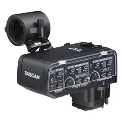 RETUR Tascam CA-XLR2D-C XLR Mik.adapter For Canon R3, R5C, R7 og XF605