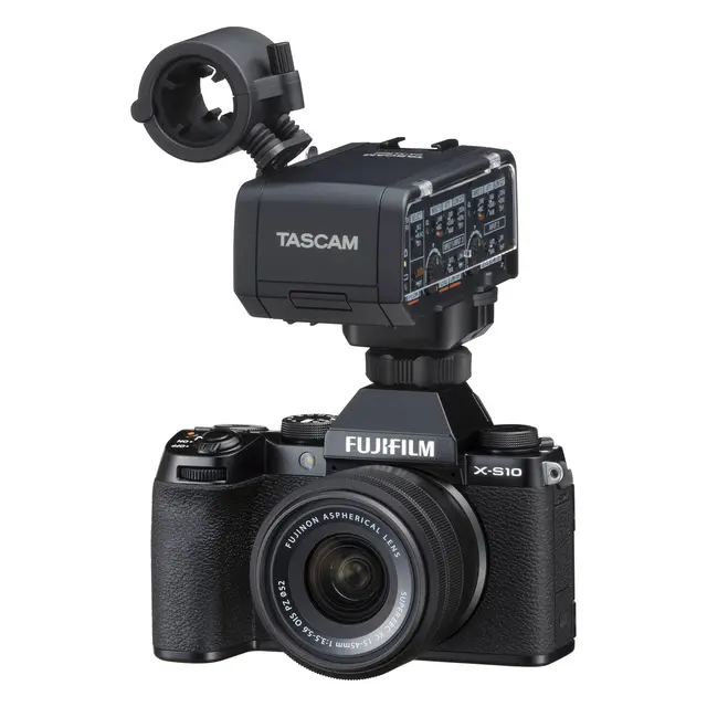Tascam CA-XLR2D-F XLR Mikrofonadapter For Fujifilm kameraer 